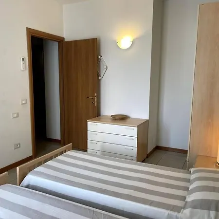 Verdi, A 100 Metri Dal Mare. Apartment Viareggio